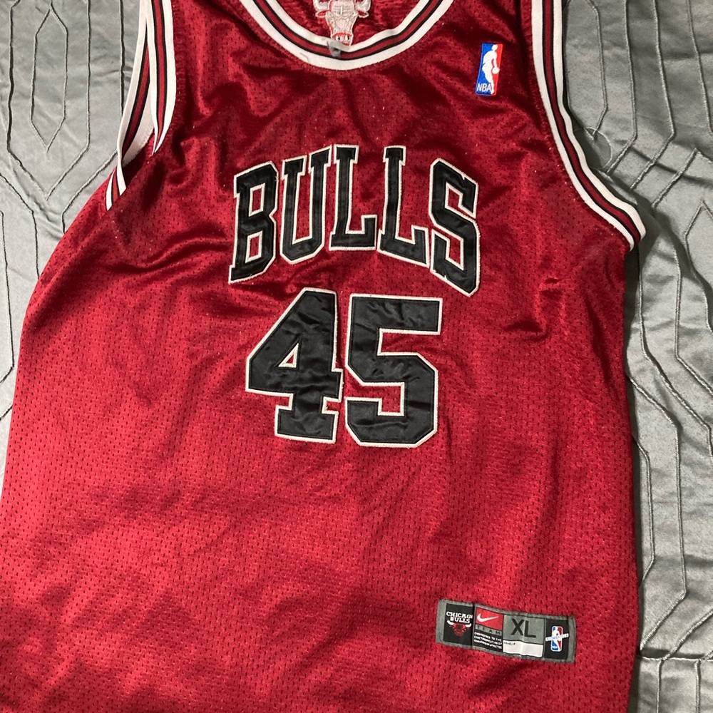 Michael Jordan Jersey He Wore, when he came back from retirement.